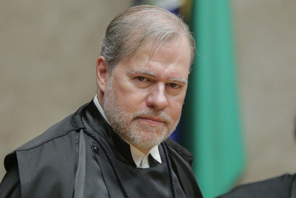 pf-apresenta-pedido-de-suspeicao-contra-toffoli-apos-acessar-celular-de-vorcaro