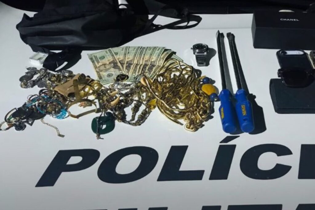 trio-invade-condominio-residencial-a-300-metros-de-delegacia-e-base-da-pm