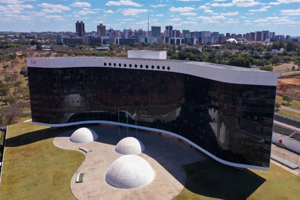 tse-lanca-campanha-para-ajudar-eleitor-a-identificar-fake-news