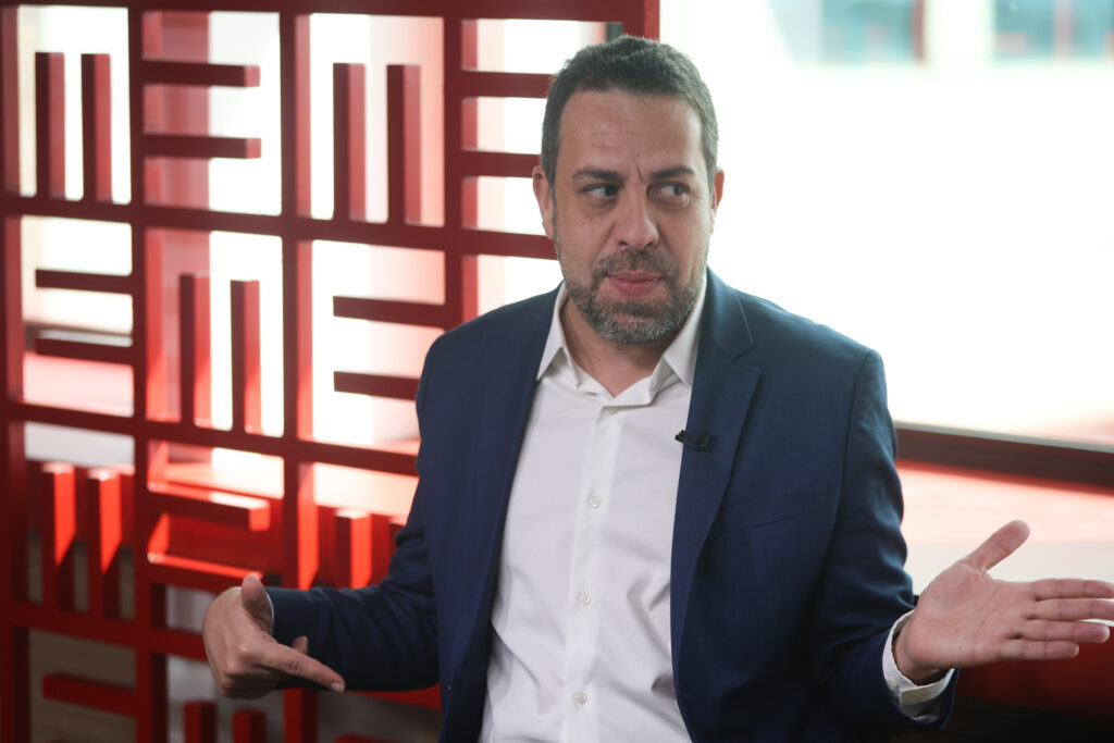 boulos-busca-stf-contra-escolas-civico-militares-de-tarcisio