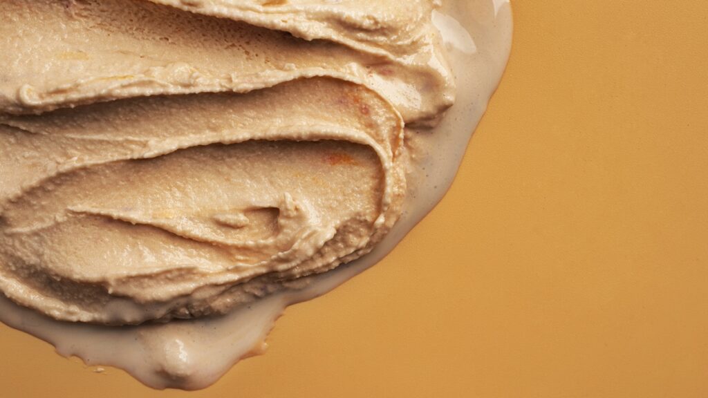 sorvete-caseiro-de-doce-de-leite:-so-2-ingredientes-e-sabor-incrivel