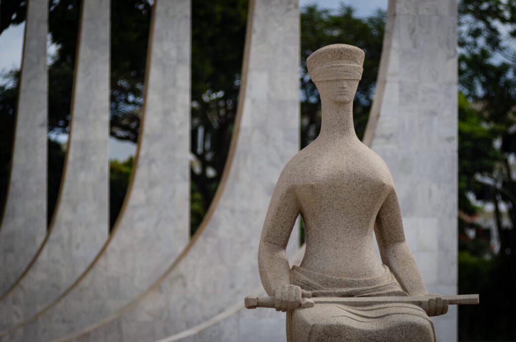 quaest:-82%-concordam-que-stf-deve-ter-codigo-de-etica-para-ministros