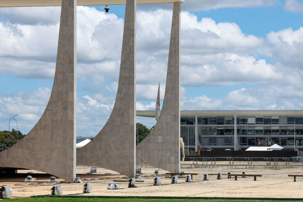stf:-pensao-por-morte-de-servidor-nao-pode-superar-teto-salarial