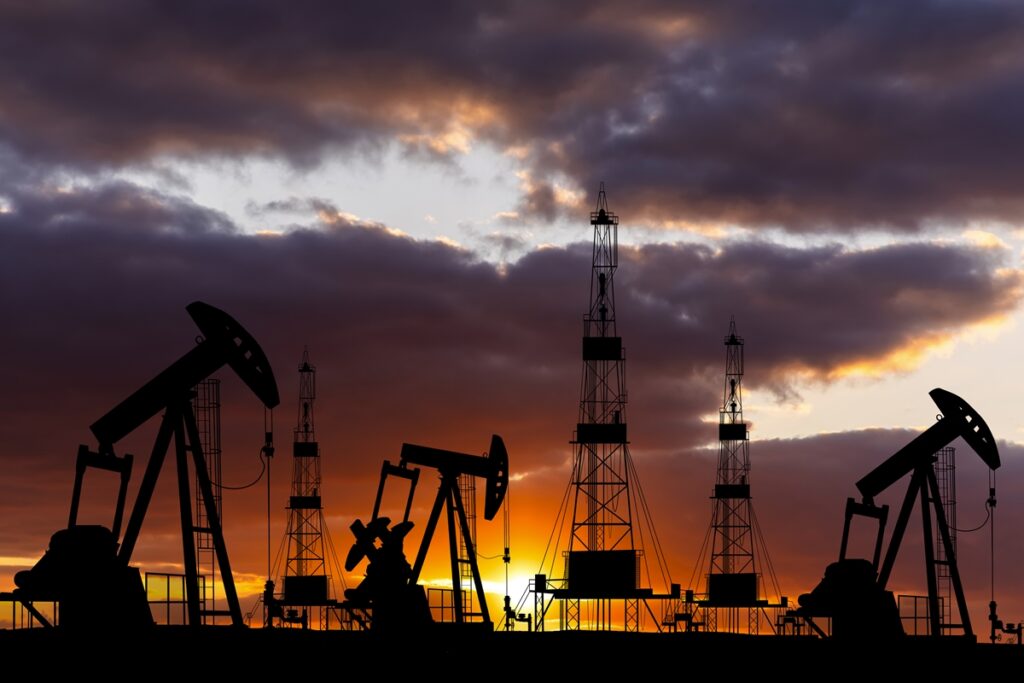 EUA autoriza petroleiras a retomar operações e contratos na Venezuela eua-autoriza-petroleiras-a-retomar-operacoes-e-contratos-na-venezuela