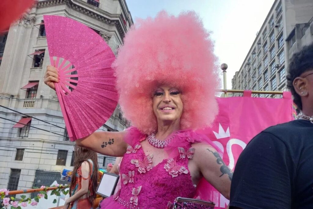 lauana-prado-e-minhoqueens:-os-blocos-de-carnaval-deste-sabado-(14/2)