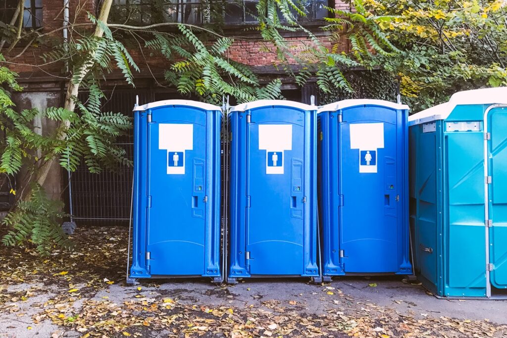 saiba-quais-e-quantas-doencas-voce-pode-pegar-no-banheiro-quimico