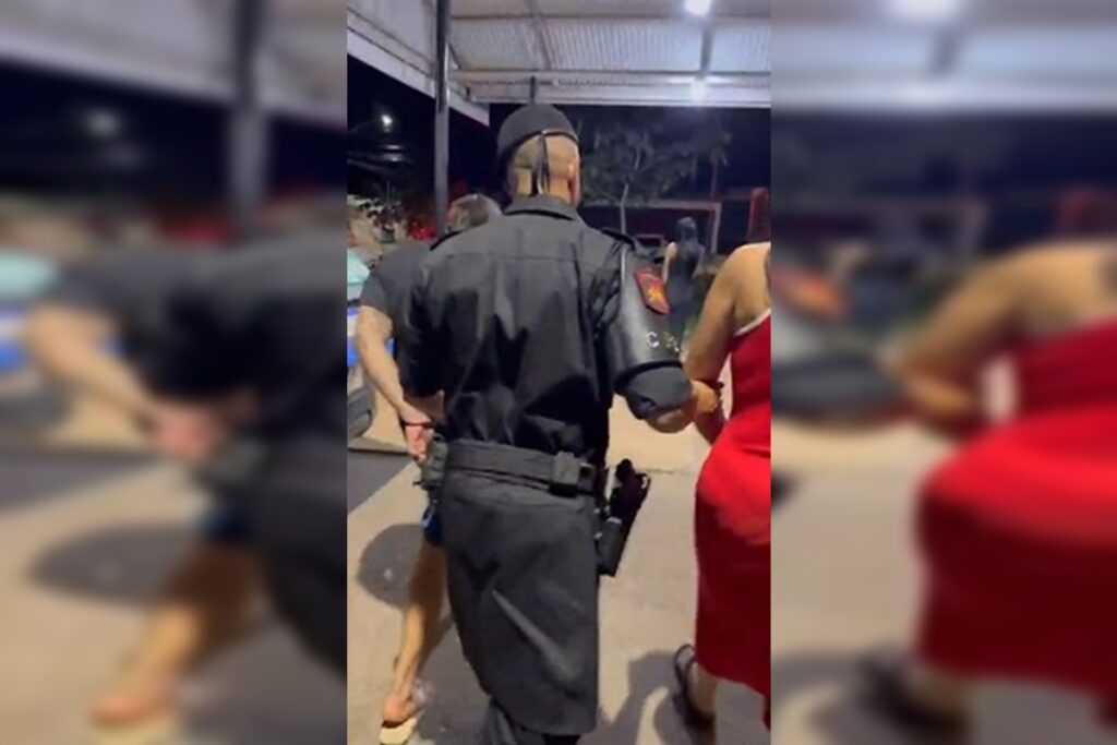 PM prende casal suspeito de comandar finanças do CV em Goiás. Veja vídeo pm-prende-casal-suspeito-de-comandar-financas-do-cv-em-goias.-veja-video