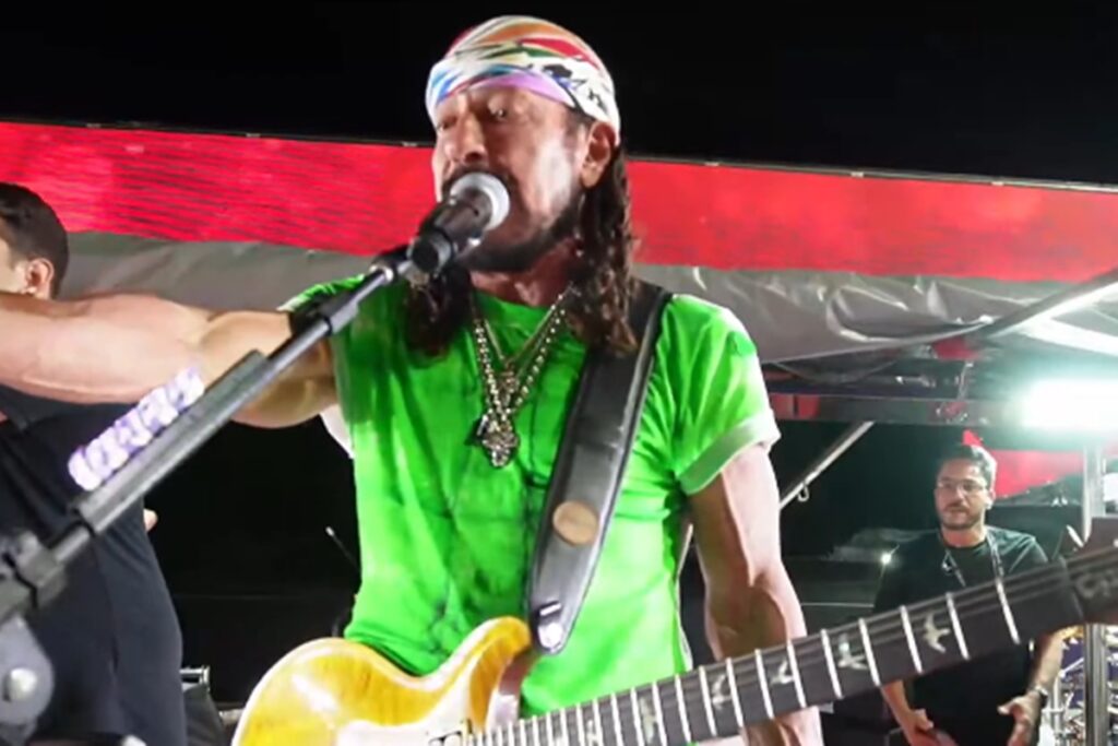 bell-marques-toma-atitude-com-ambulante-em-carnaval-de-salvador.-veja-o-video