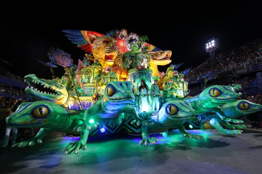 carnaval:-que-horas-comecam-os-desfiles-das-escolas-de-samba-do-rio?