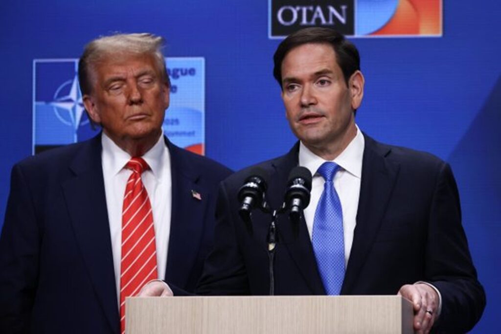 o-imperio-contra-ataca-(por-david-pontes)