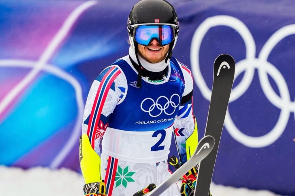 slalom:-noruegues-erra-descida,-se-irrita-e-arremessa-equipamentos