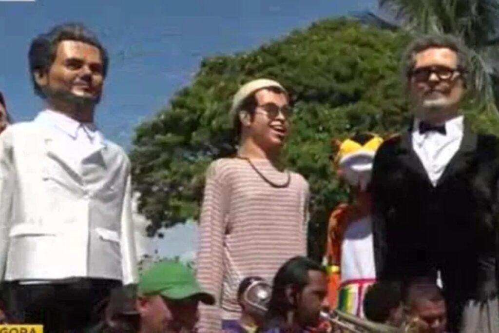 bonecos-de-wagner-moura-e-kleber-mendonca-filho-vao-as-ruas-em-olinda