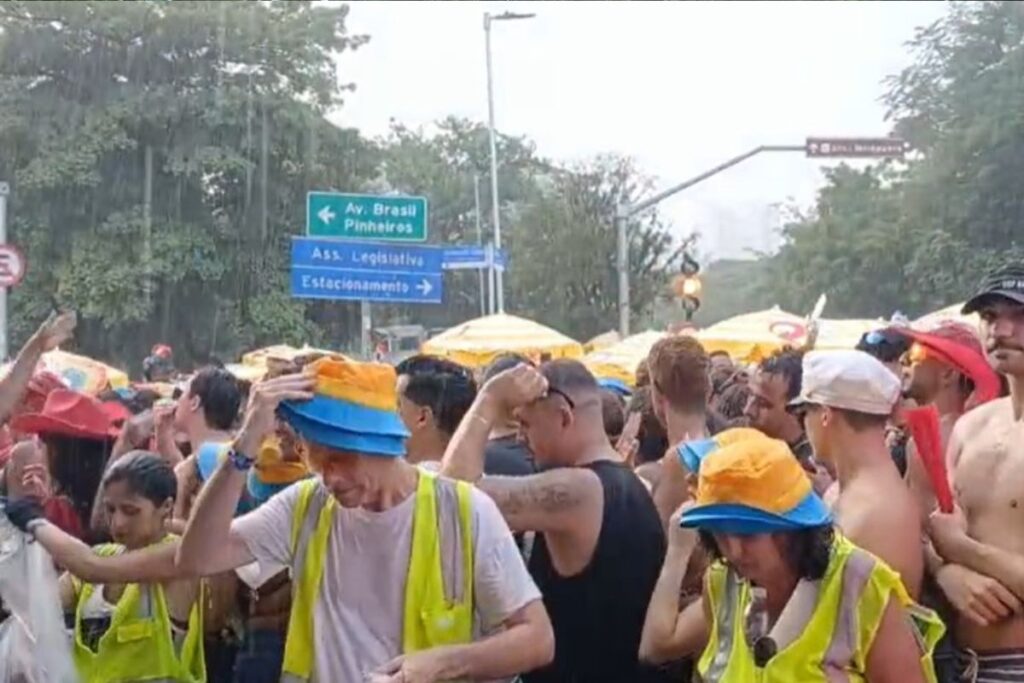 depois-de-calorao,-chuva-forte-atinge-sp-e-defesa-civil-emite-alerta