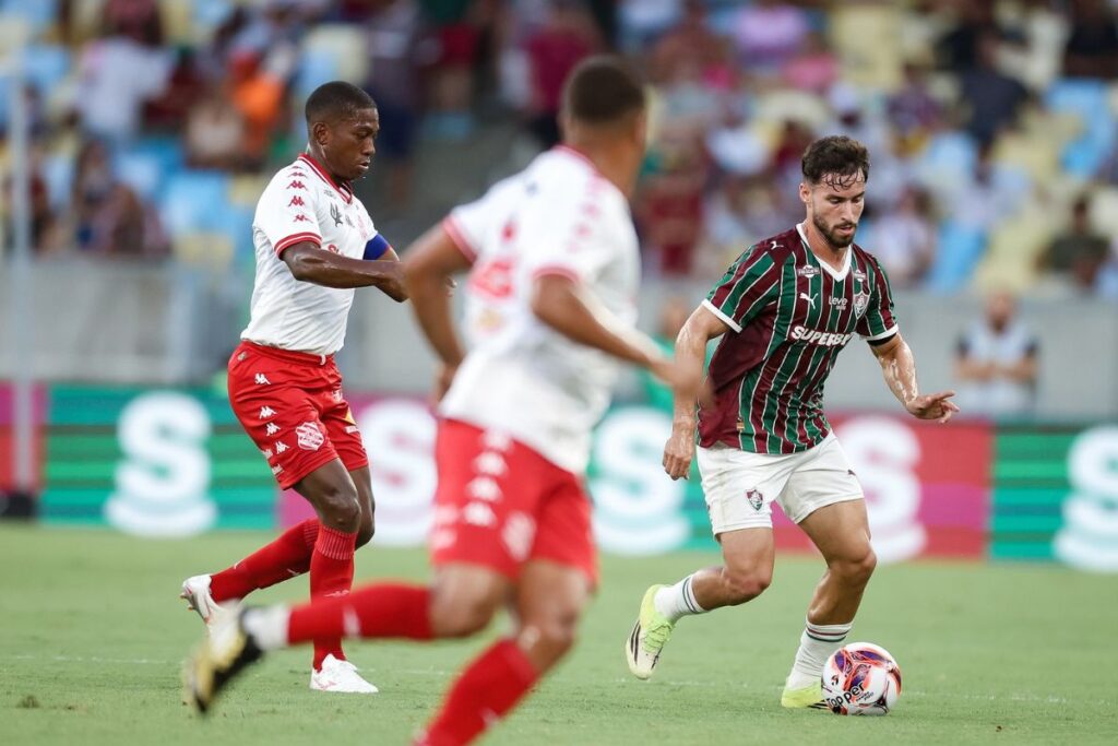 fluminense-vence-o-bangu-e-avanca-para-semis-do-campeonato-carioca