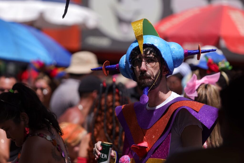 coisa-de-pele-e-as-leis-de-gaga-saem-no-carnaval-do-df-nesta-terca;-confira-a-programacao