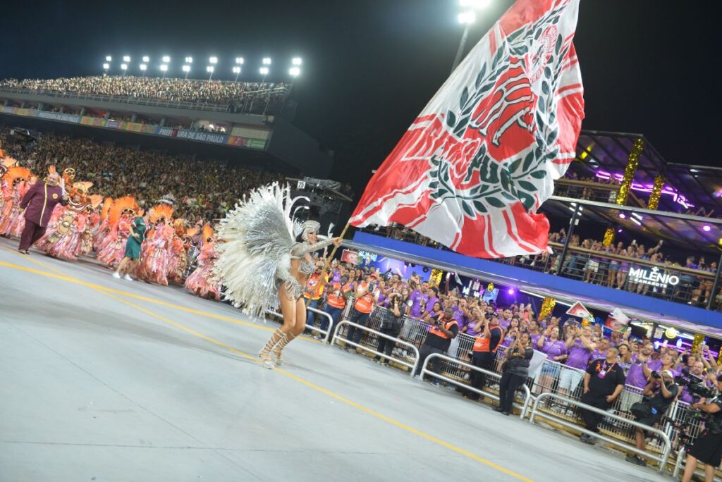 carnaval:-5-momentos-marcantes-dos-desfiles-das-escolas-de-samba-de-sp