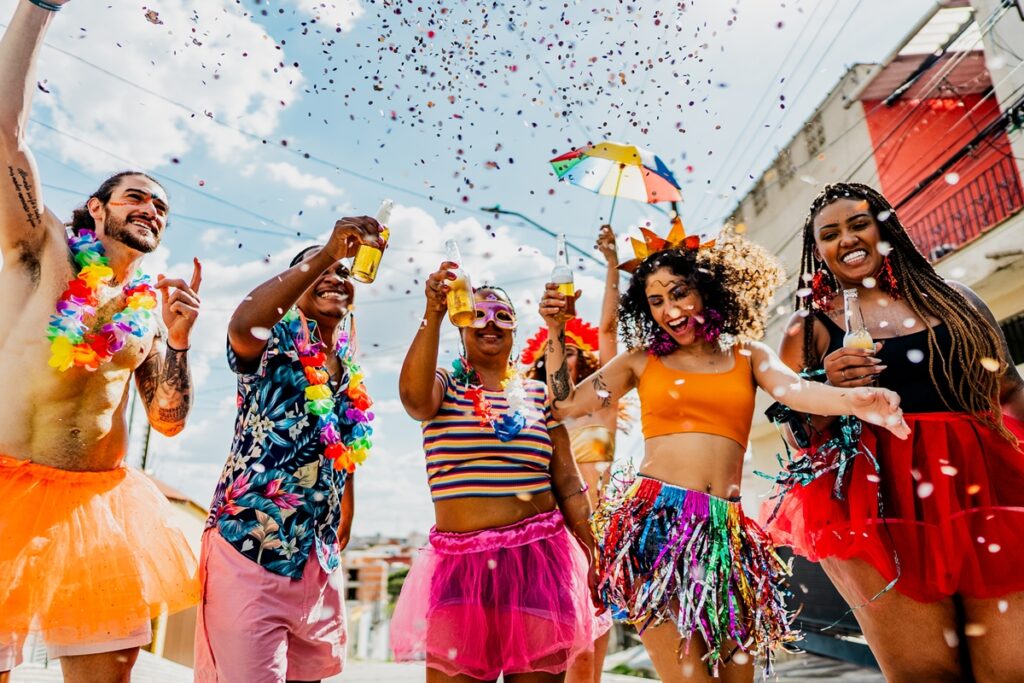 carnaval-2026:-veja-a-programacao-dos-blocos-de-rua-do-rio-nesta-terca