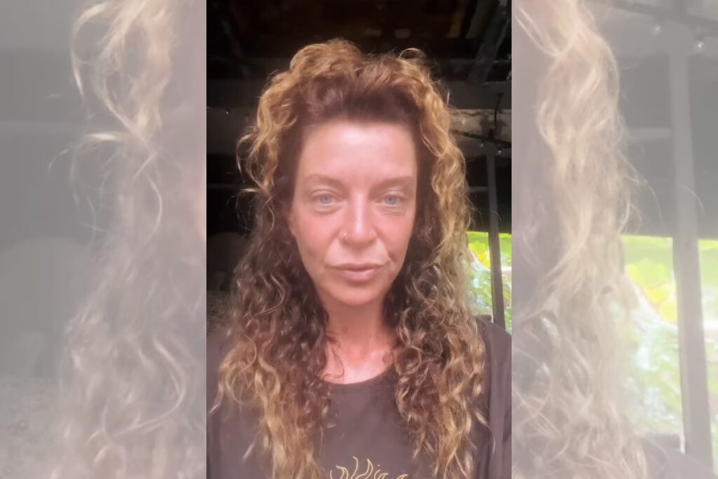 mulher-viraliza-ao-usar-urina-e-sangue-menstrual-em-rotina-de-beleza