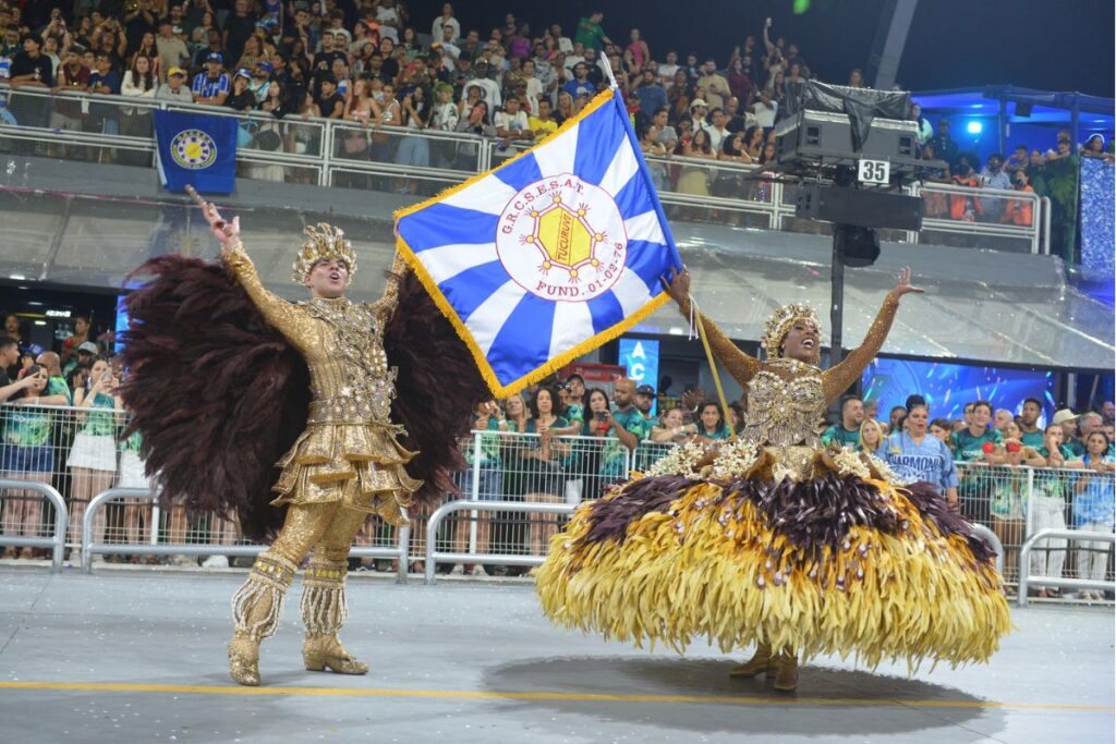 saiba-as-escolas-que-subiram-ao-grupo-especial-no-carnaval-de-sp