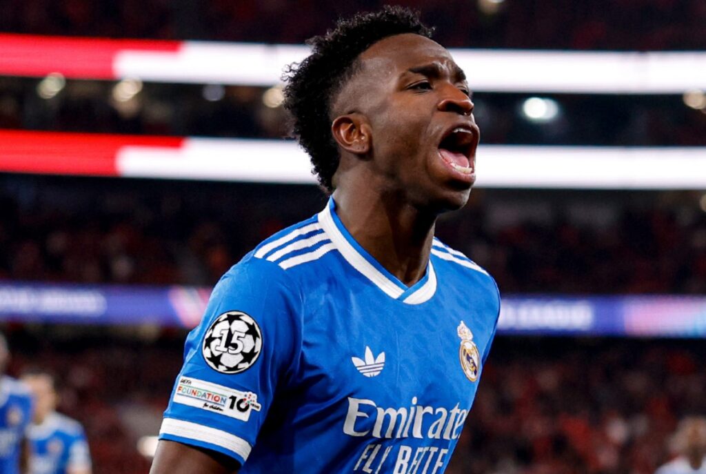 champions:-em-jogo-com-protocolo-antirracista,-vini-marca-e-real-vence