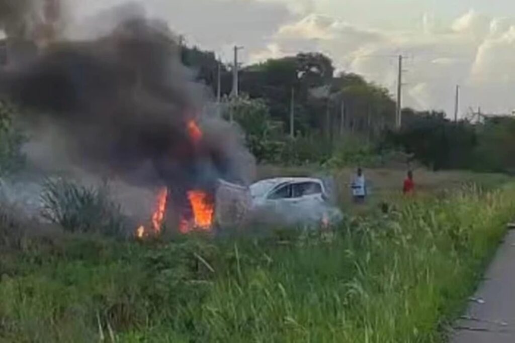 jogador-de-futebol-e-esposa-ficam-feridos-em-acidente-na-br-101