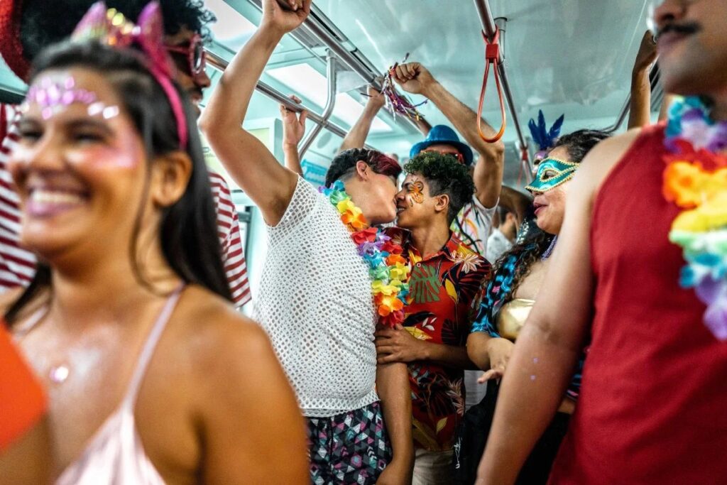 esperar-o-carnaval-para-comecar-a-namorar-e-uma-boa-ideia?