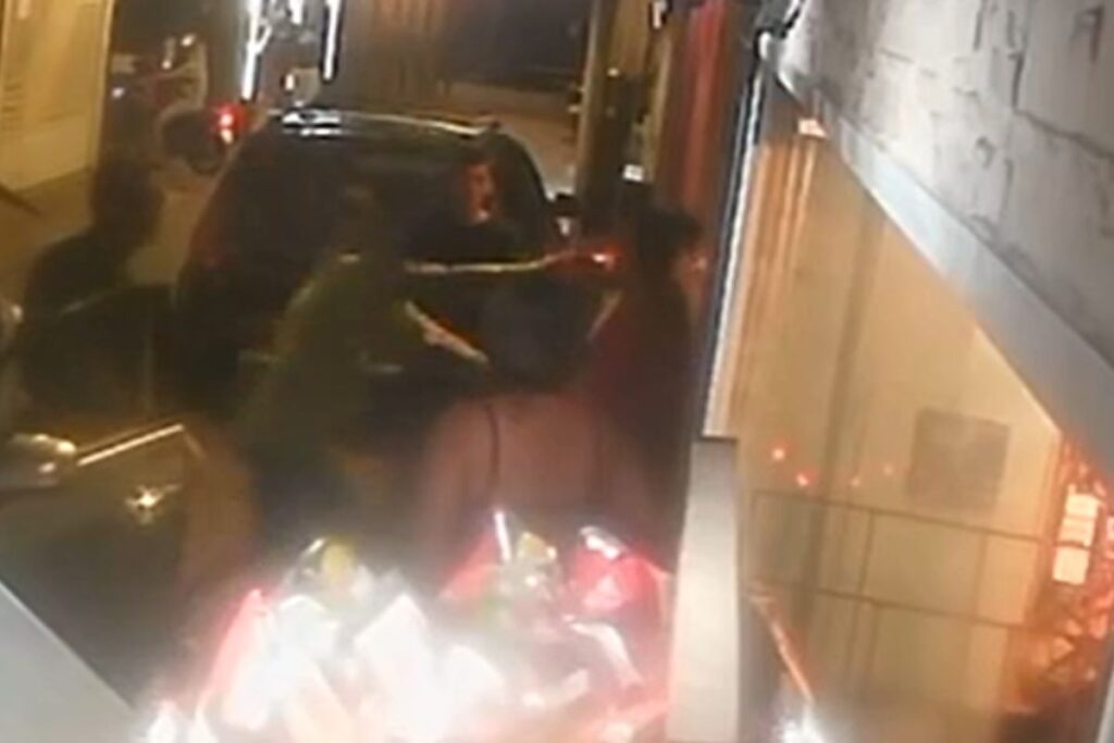 imagens-mostram-momento-em-que-ex-atira-e-mata-tecnica-de-enfermagem.-video