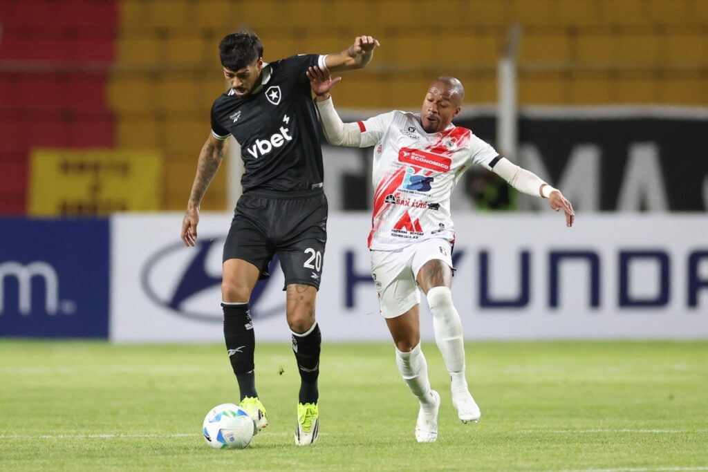 nacional-potosi-vence-botafogo-em-duelo-pelos-playoffs-da-libertadores