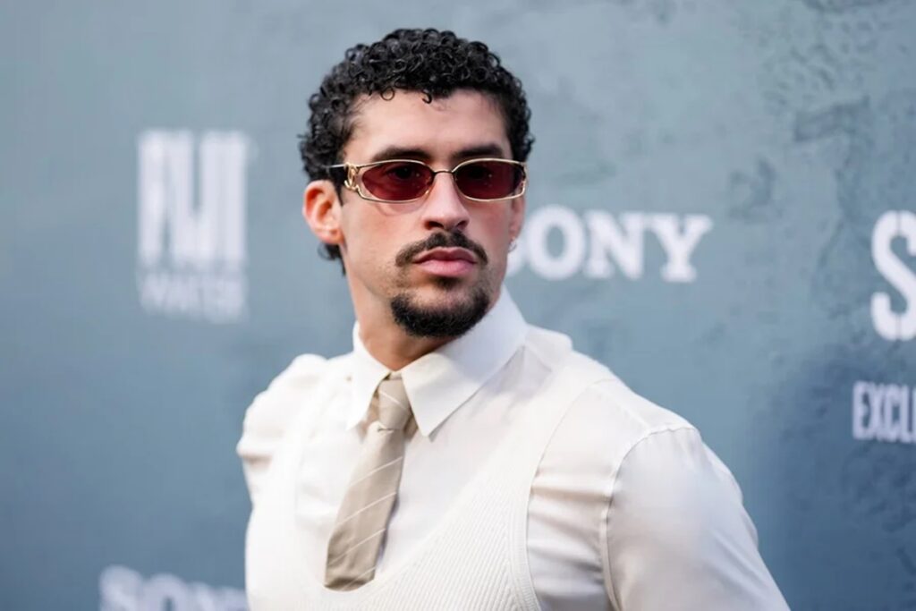 quem-e-a-ex-namorada-de-bad-bunny-que-acompanha-o-cantor-em-sp?