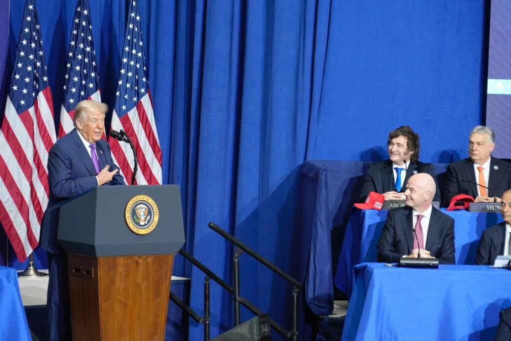 nos-eua-e-meio-a-caos-argentino,-milei-oferece-tropa-a-conselho-da-paz