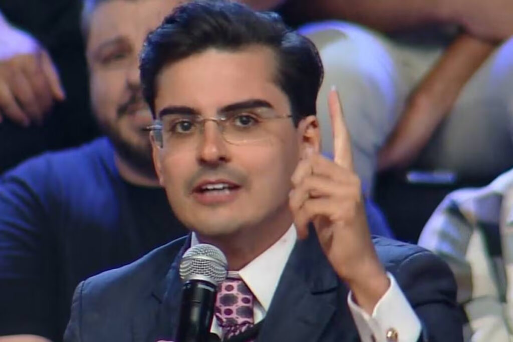 record-se-pronuncia-sobre-“promocao”-de-dudu-camargo-na-emissora