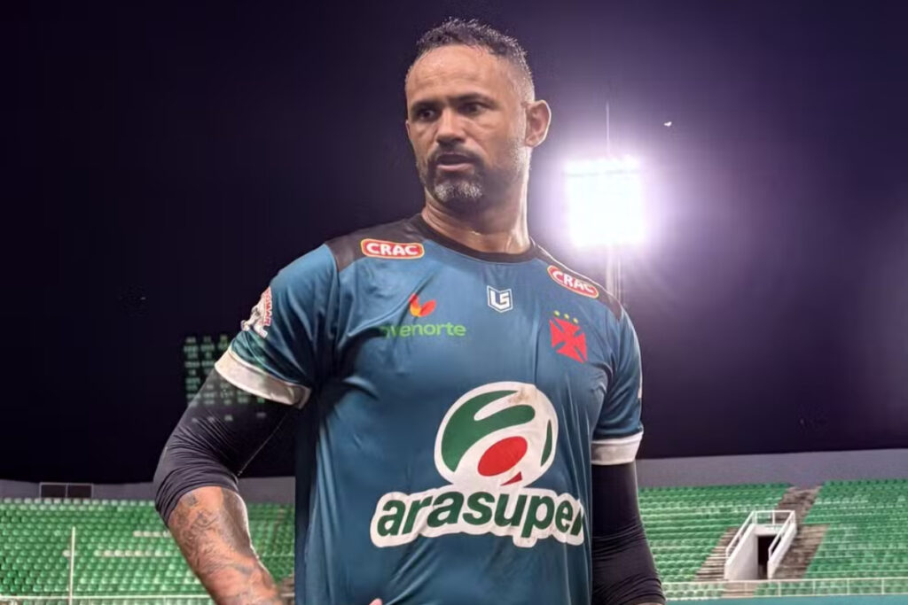 saiba-qual-sera-o-salario-do-goleiro-bruno-em-novo-time