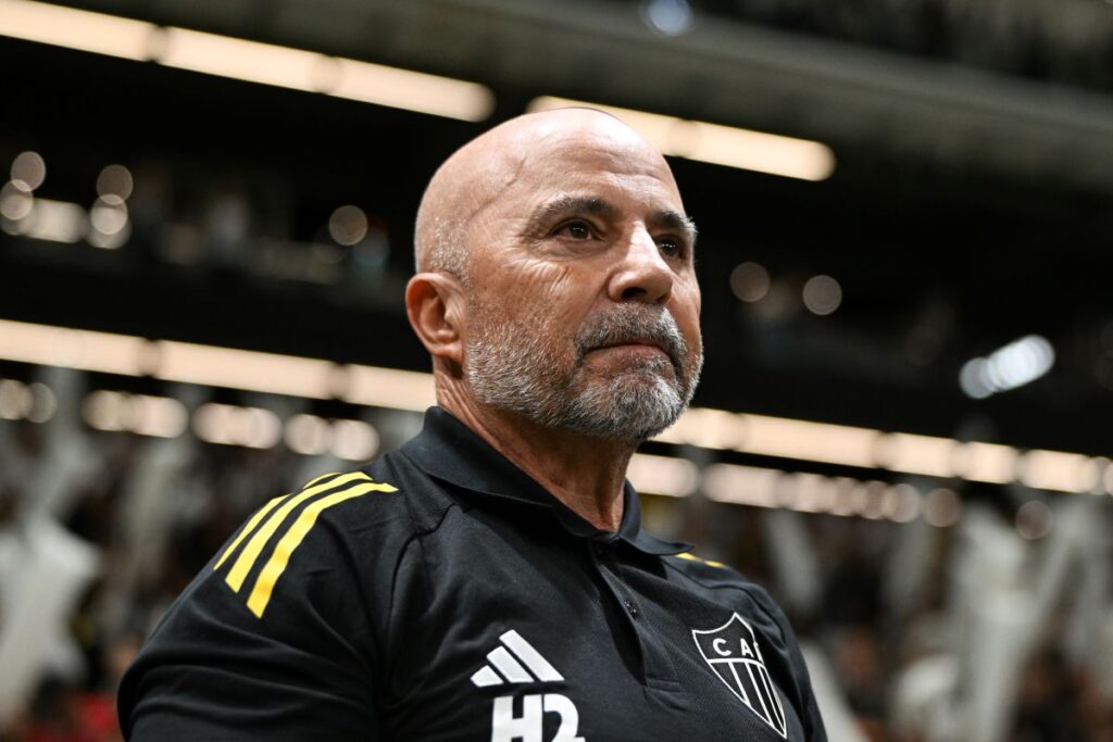 sampaoli-se-declara-pelo-atletico-mg-apos-deixar-o-clube;-confira