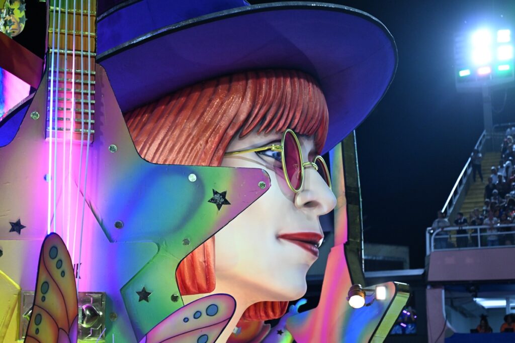 mocidade-detona-jurada-que-penalizou-homenagem-a-rita-lee.-entenda