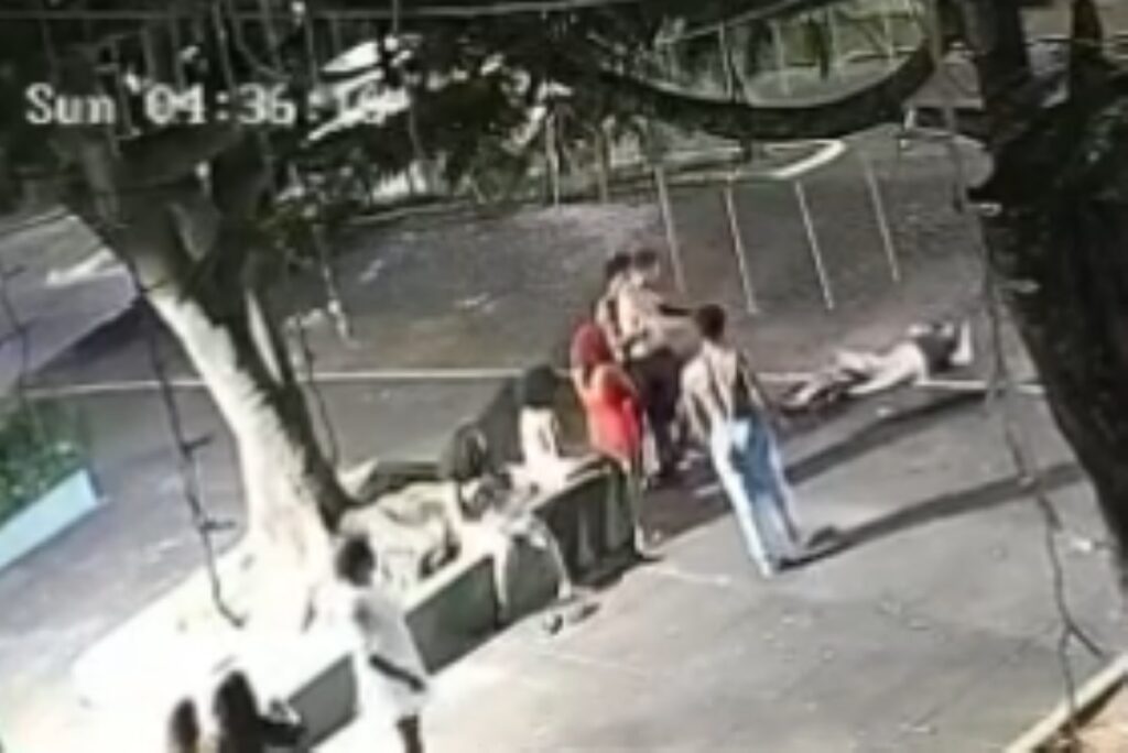 tatuador-morre-apos-levar-soco-no-rosto-durante-briga-no-carnaval.-veja-video
