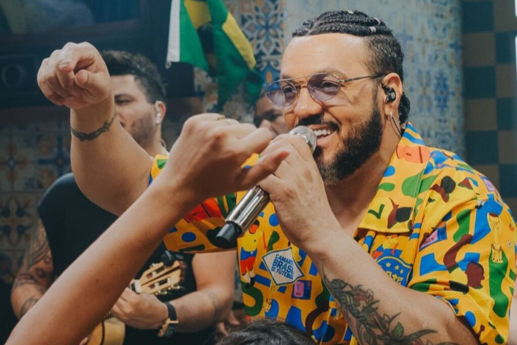 belo-tem-show-cancelado-apos-polemica-em-camarote-na-sapucai