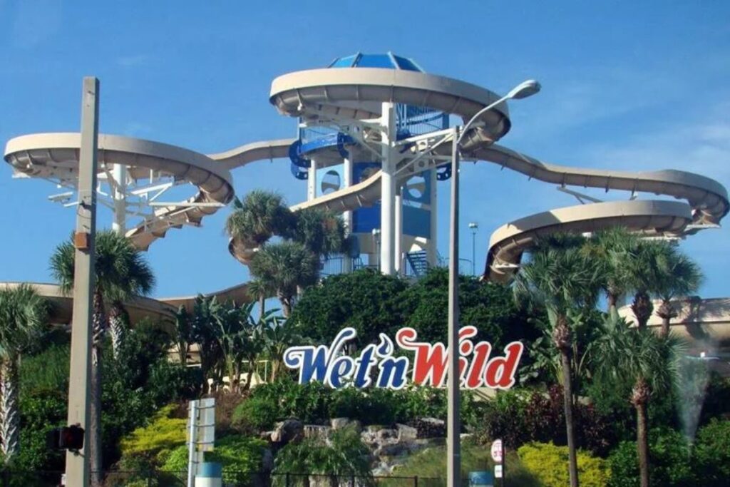 homem-e-preso-acusado-de-abusar-de-jovem-de-14-anos-em-parque-aquatico