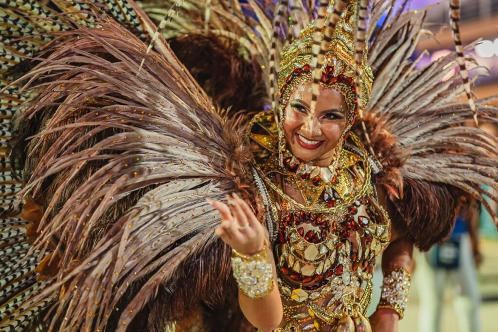 liga-rj-e-denunciada-por-crime-organizado-apos-notas-do-carnaval-2026