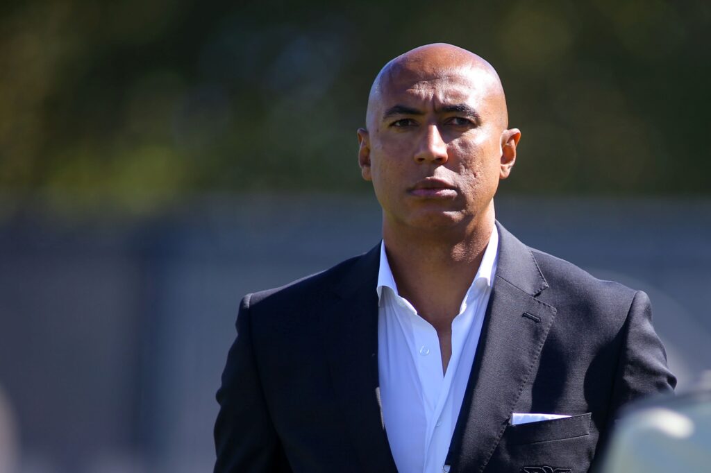 idolo-brasileiro-do-benfica-e-alvo-de-racismo-apos-defender-vini-jr