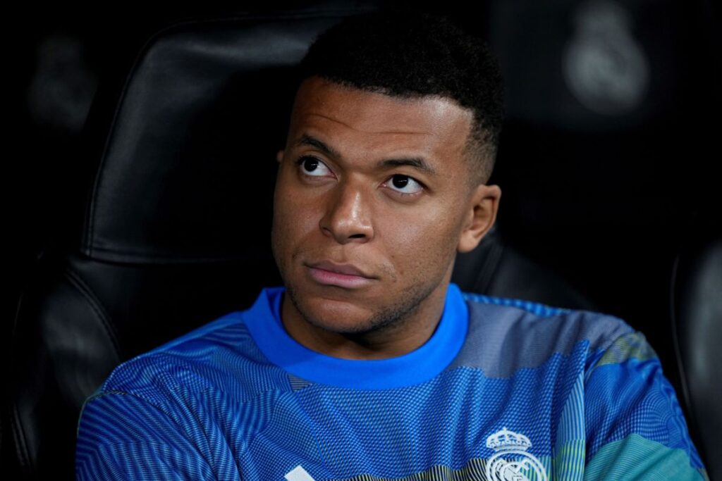 psg-nao-recorre-e-pagara-mais-de-r$-300-milhoes-a-mbappe-apos-processo