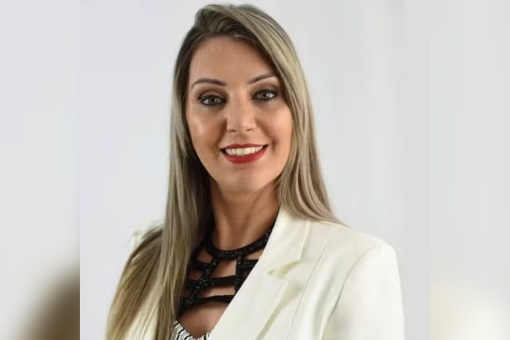 ex-vereadora-envia-mensagem-a-mae-e-e-encontrada-morta-minutos-depois