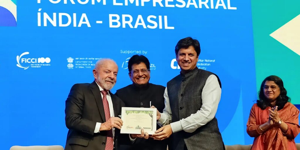 embraer-firma-acordo-para-instalar-linha-de-montagem-na-india