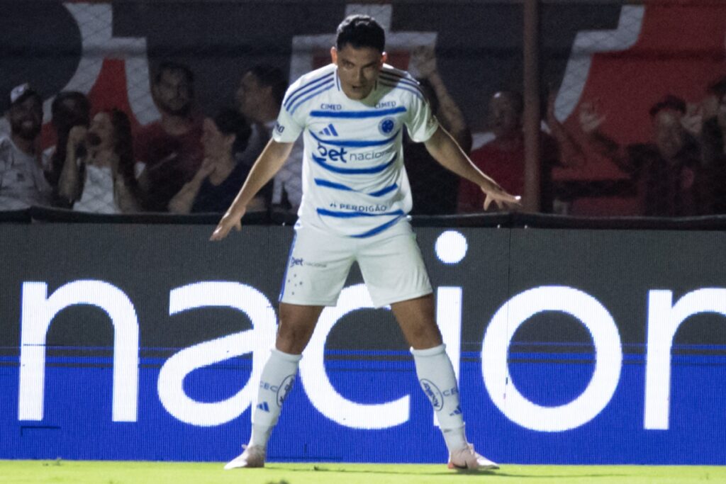 cruzeiro-vence-o-pouso-alegre-por-2-x-1-em-ida-da-semifinal-do-mineiro