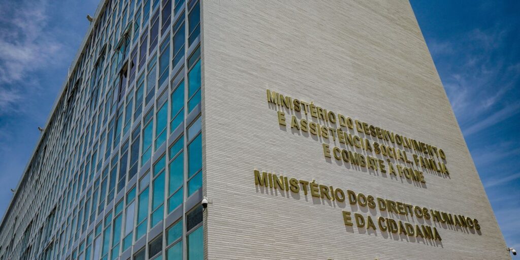 ministerios-reagem-a-absolvicao-de-homem-que-estuprou-menina-em-mg