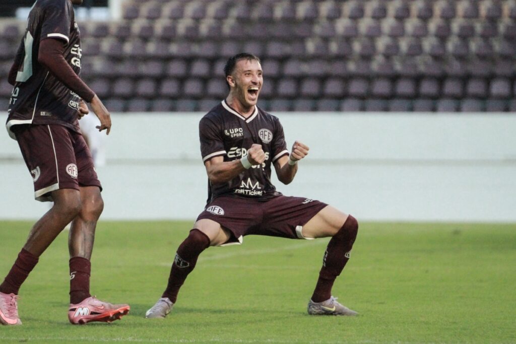ferroviaria-vence-monte-azul-e-avanca-para-2a-fase-do-paulistao-a2