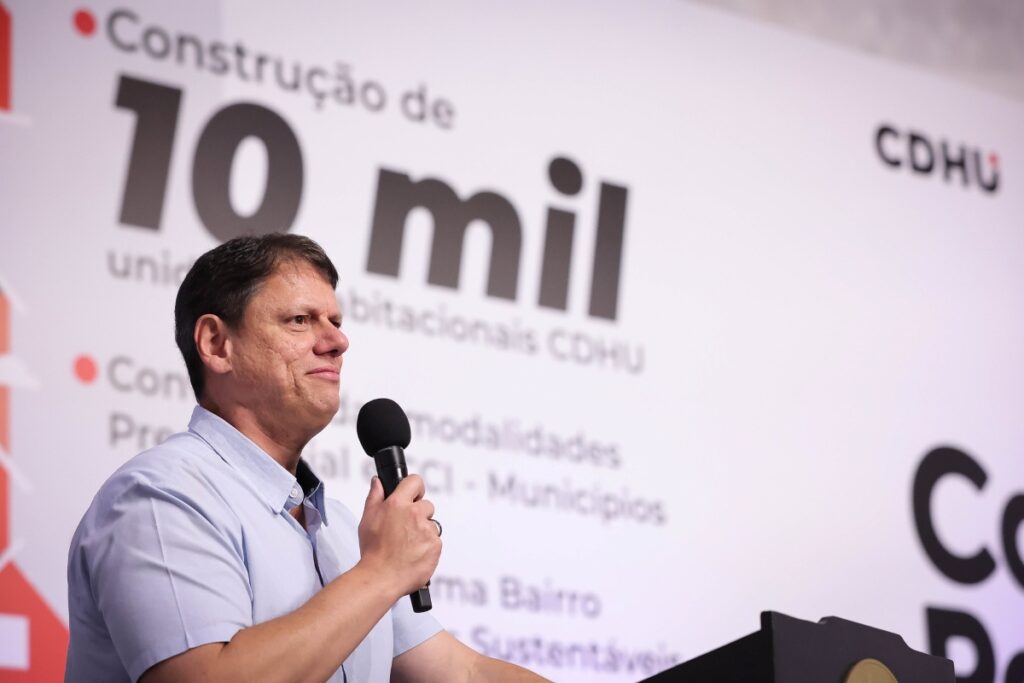 pt-aposta-em-conexoes-com-master-para-desgastar-governo-tarcisio