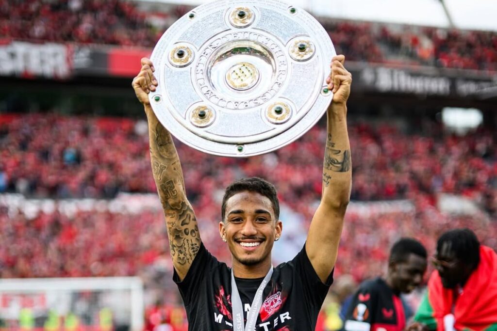arthur-celebra-titularidade-no-leverkusen-e-sonha-com-a-copa-do-mundo