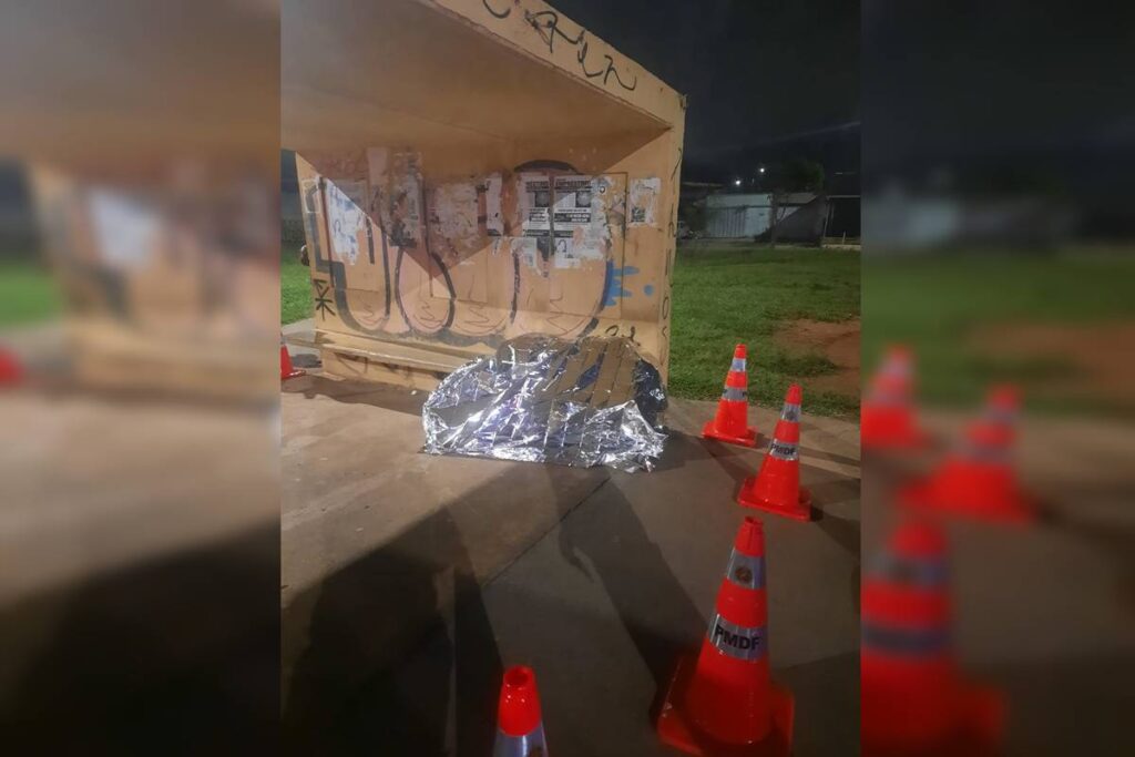 mulher-encontrada-morta-em-parada-de-onibus-era-agente-da-pcdf