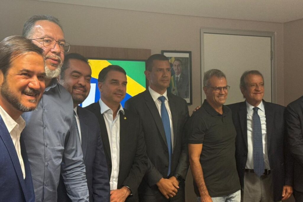 pl-escolhe-douglas-ruas-como-candidato-ao-governo-do-rj