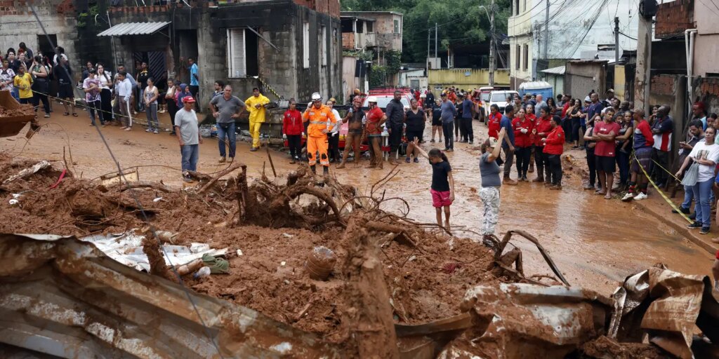 Governo anuncia repasse a prefeituras de MG para ajuda a desabrigados governo-anuncia-repasse-a-prefeituras-de-mg-para-ajuda-a-desabrigados